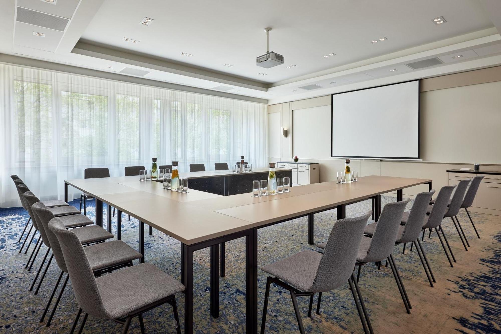 The Westin Grand Frankfurt Hotel Frankfurt am Main Kültér fotó Meeting room
