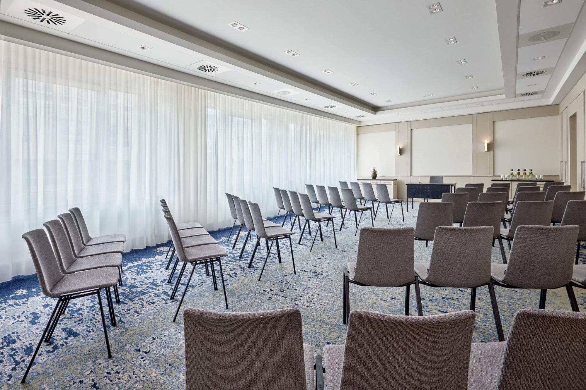 The Westin Grand Frankfurt Hotel Frankfurt am Main Kültér fotó Meeting room