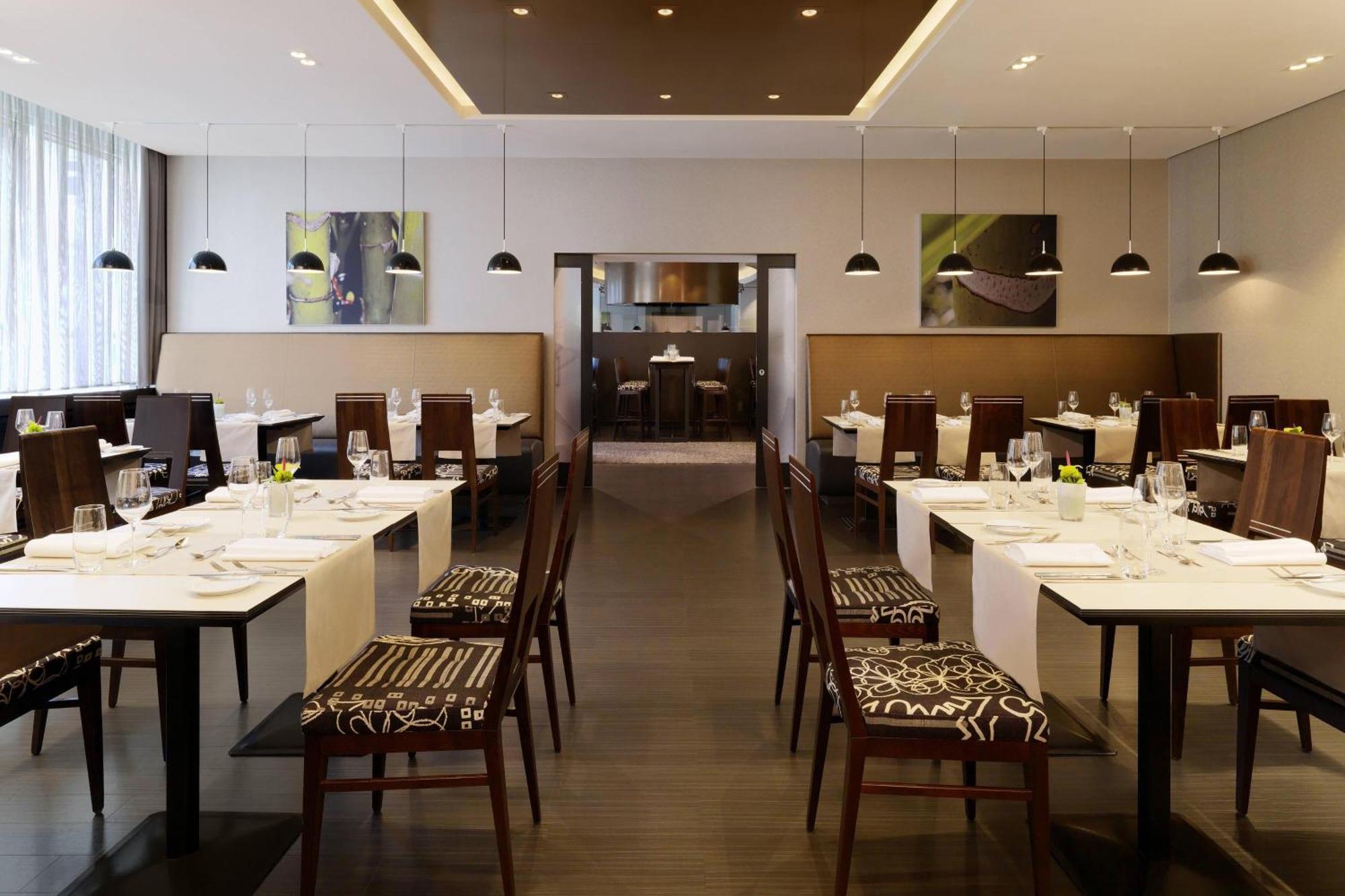 The Westin Grand Frankfurt Hotel Frankfurt am Main Kültér fotó Restaurant